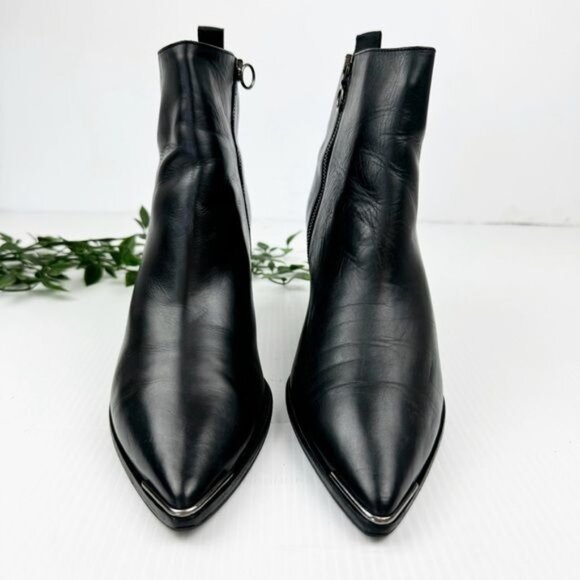 ACNE STUDIOS LOMA BLACK LEATHER ANKLE BOOTS 9.5 - Picture 2 of 11